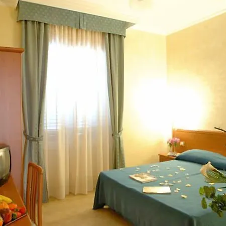 Allegria Fitzroy Cesar Πανσιόν 2*