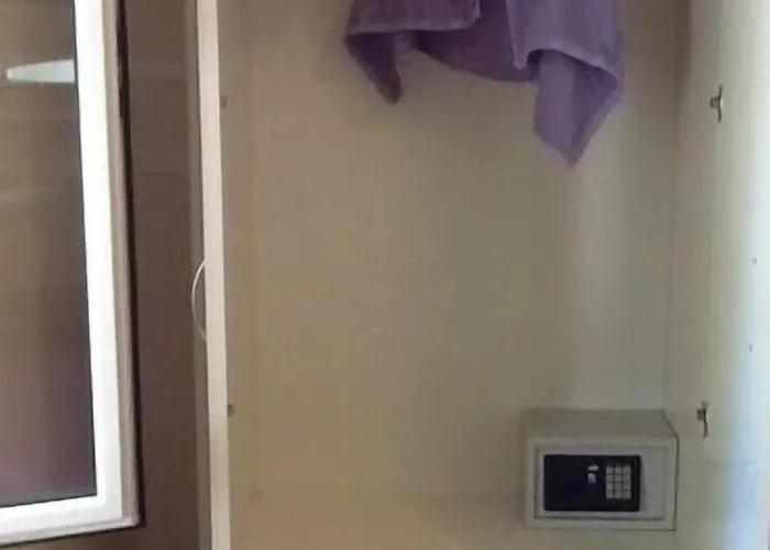 Allegria Fitzroy Cesar Casa de hóspedes 2*